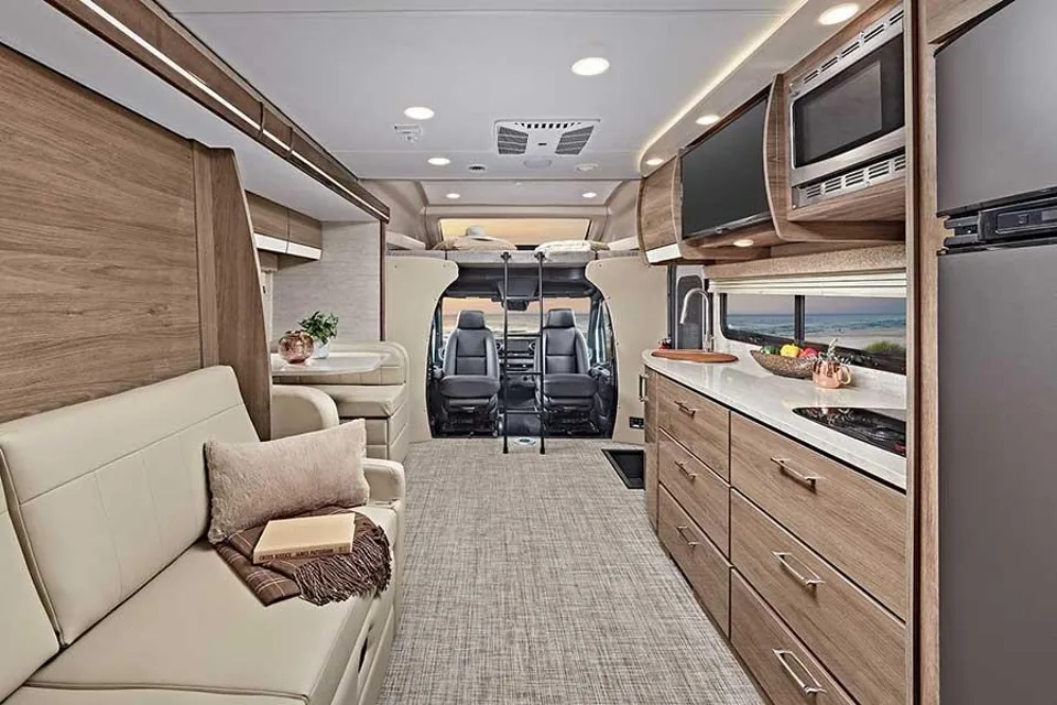 Catherine & Jose's 2021 Entegra Coach Qwest Class C