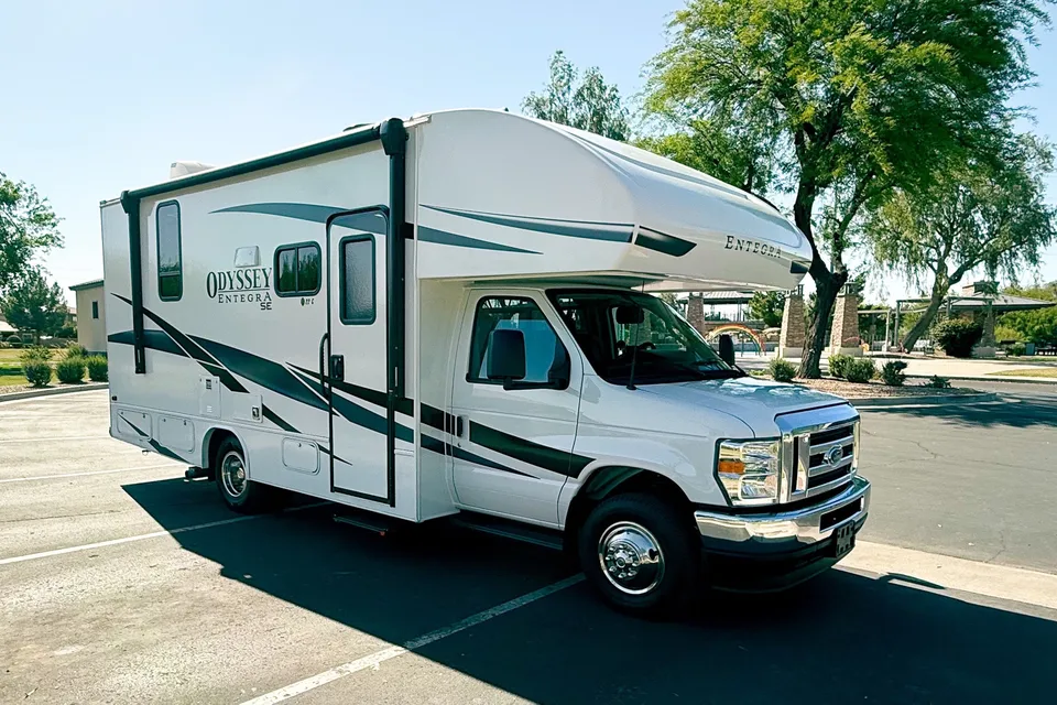 "Bell Rock" 2025 Entegra Coach Odyssey 22C Class C