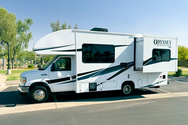"Bell Rock" 2025 Entegra Coach Odyssey 22C Class C