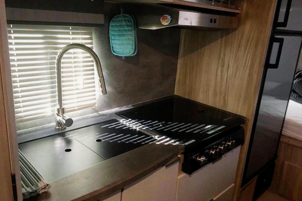 Keith's Winnebago Micro Minnie 1708FB Travel Trailer