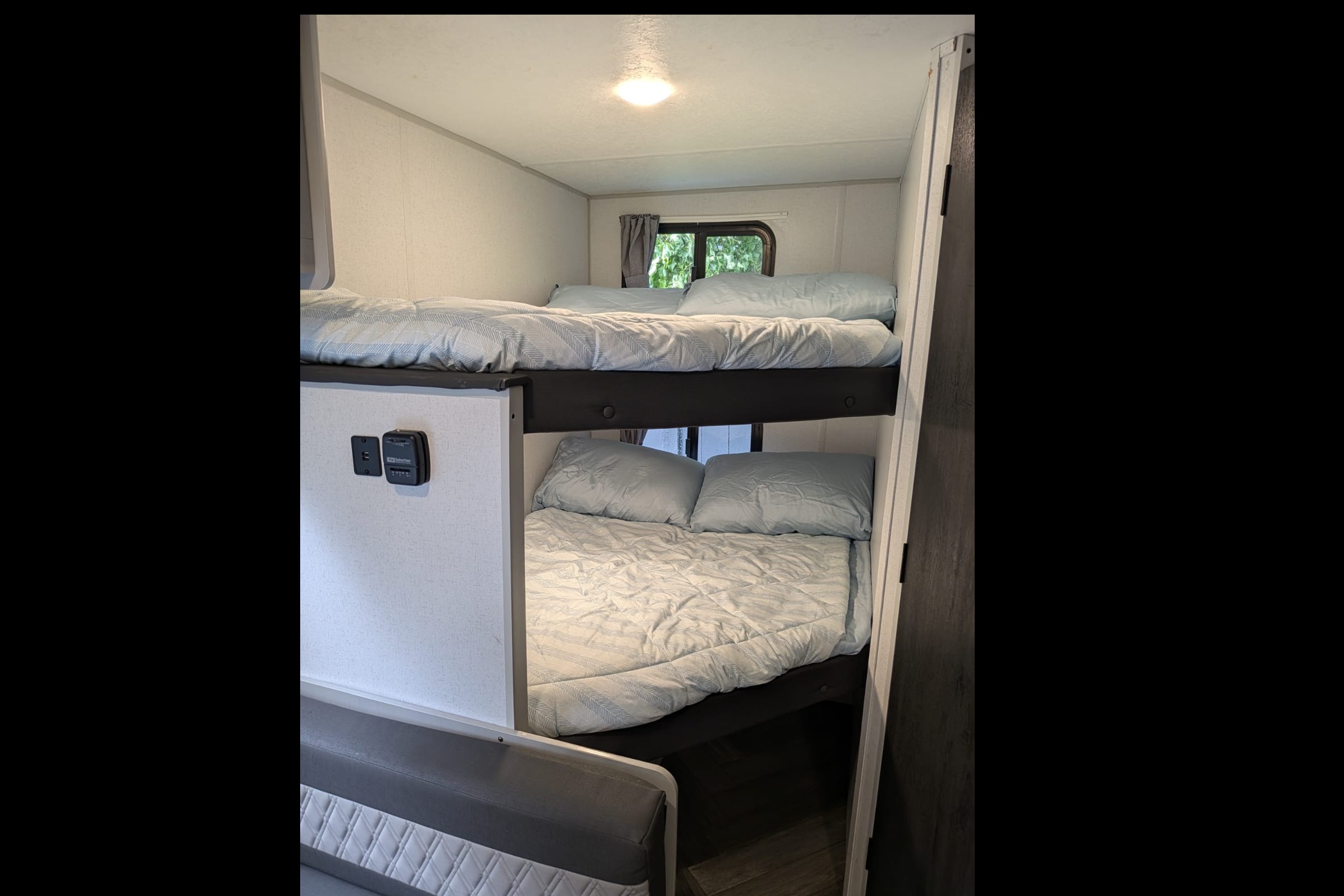 Joëlle's Forest River Salem Travel Trailer
