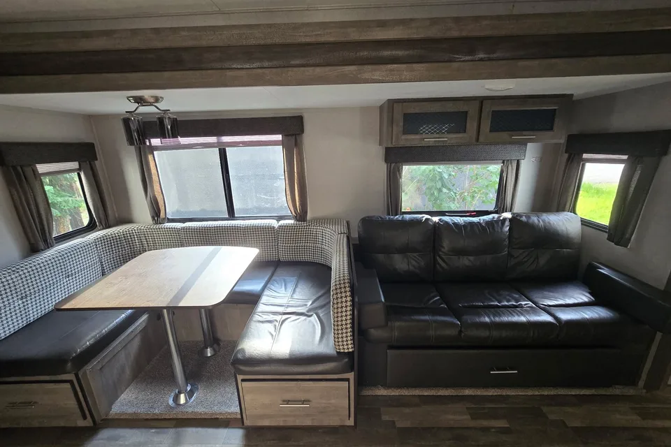 26' Forest River Vibe Bunkhouse | Sleeps 10 | Essentials Included | Delivery-Only