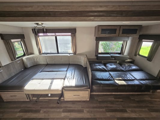 26' Forest River Vibe Bunkhouse | Sleeps 10 | Essentials Included | Delivery-Only