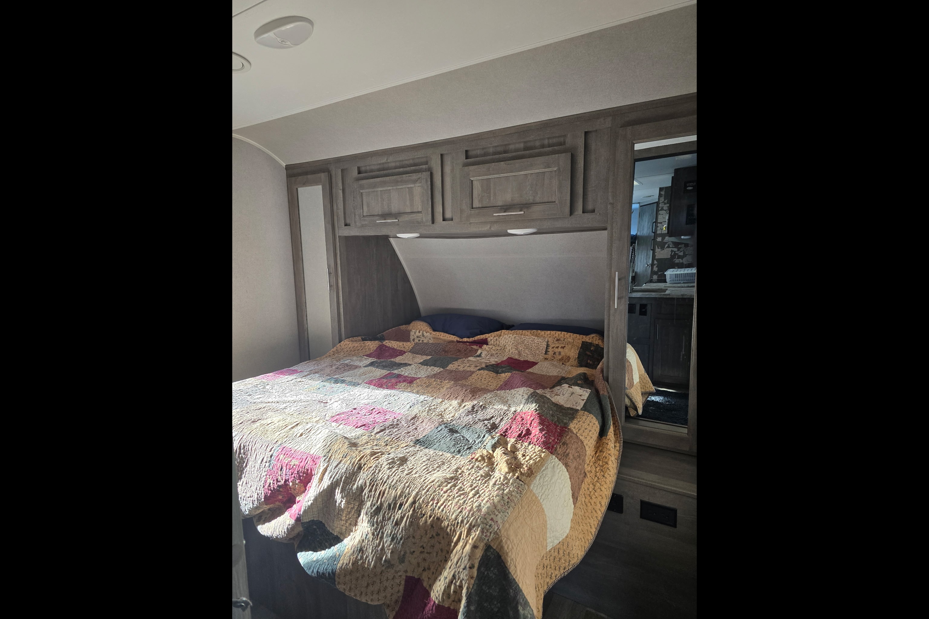 26' Forest River Vibe Bunkhouse | Sleeps 10 | Essentials Included | Delivery-Only