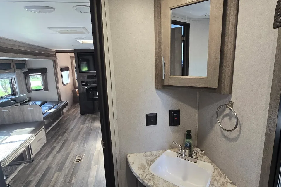 26' Forest River Vibe Bunkhouse | Sleeps 10 | Essentials Included | Delivery-Only