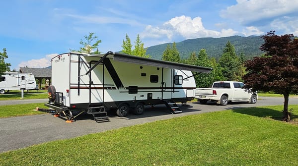 26' Forest River Vibe Bunkhouse | Sleeps 10 | Essentials Included | Delivery-Only