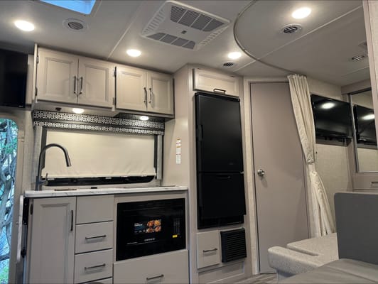 2024THOR Gemini 23TW