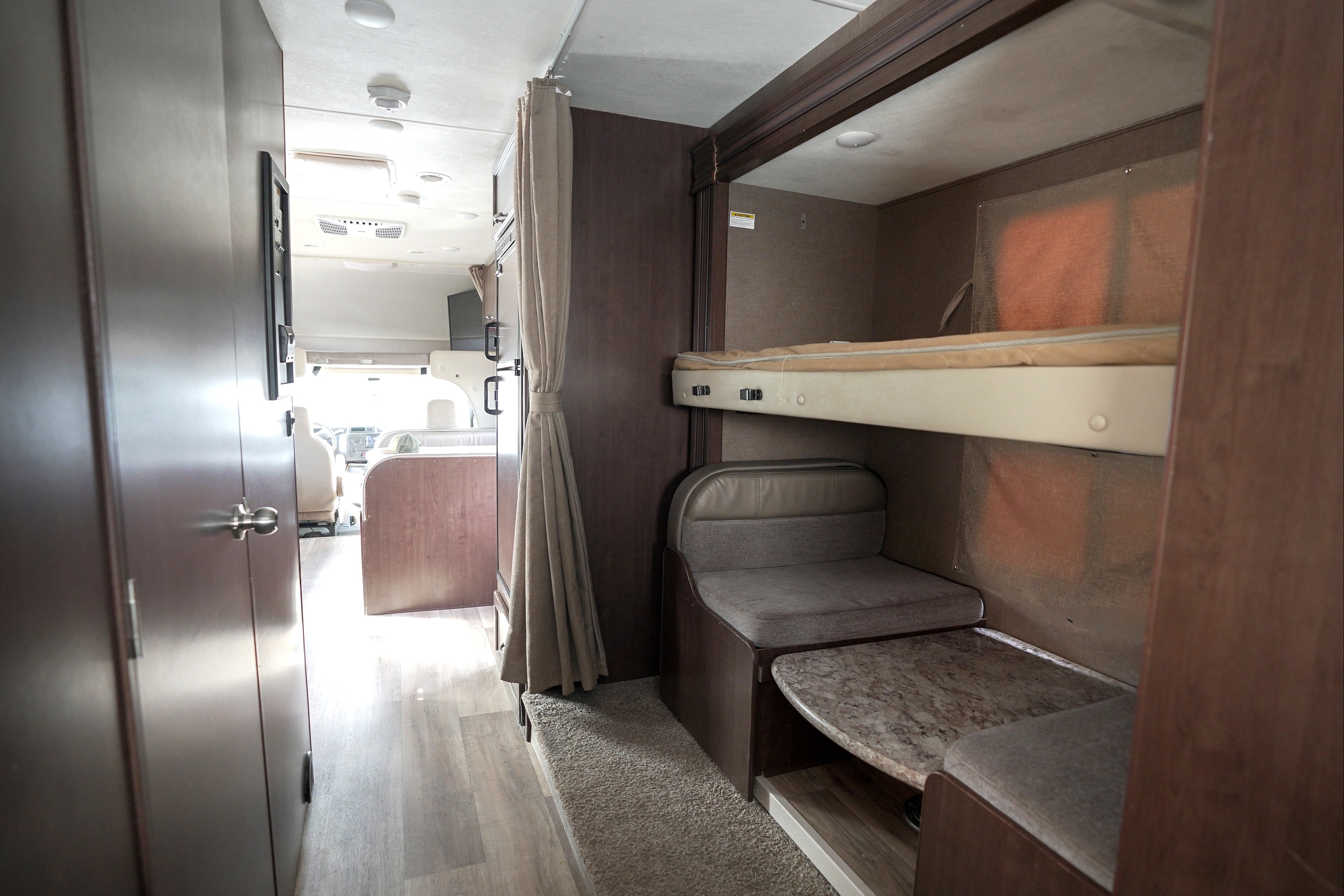 C11 Thor Luxury*NEW STARLINK WiFi-10 Sleeper-Bunks-2SlideOuts-Private Suite