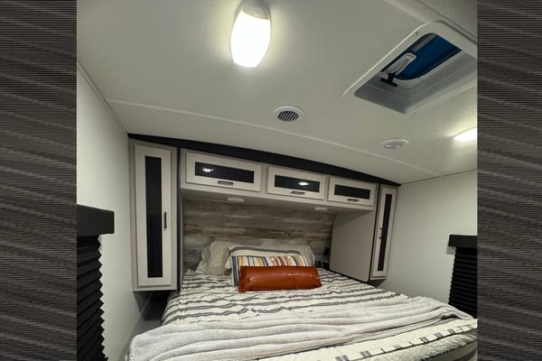 *LUXURY DELIVERED TO YOU!* HIGHLAND HIDEAWAY