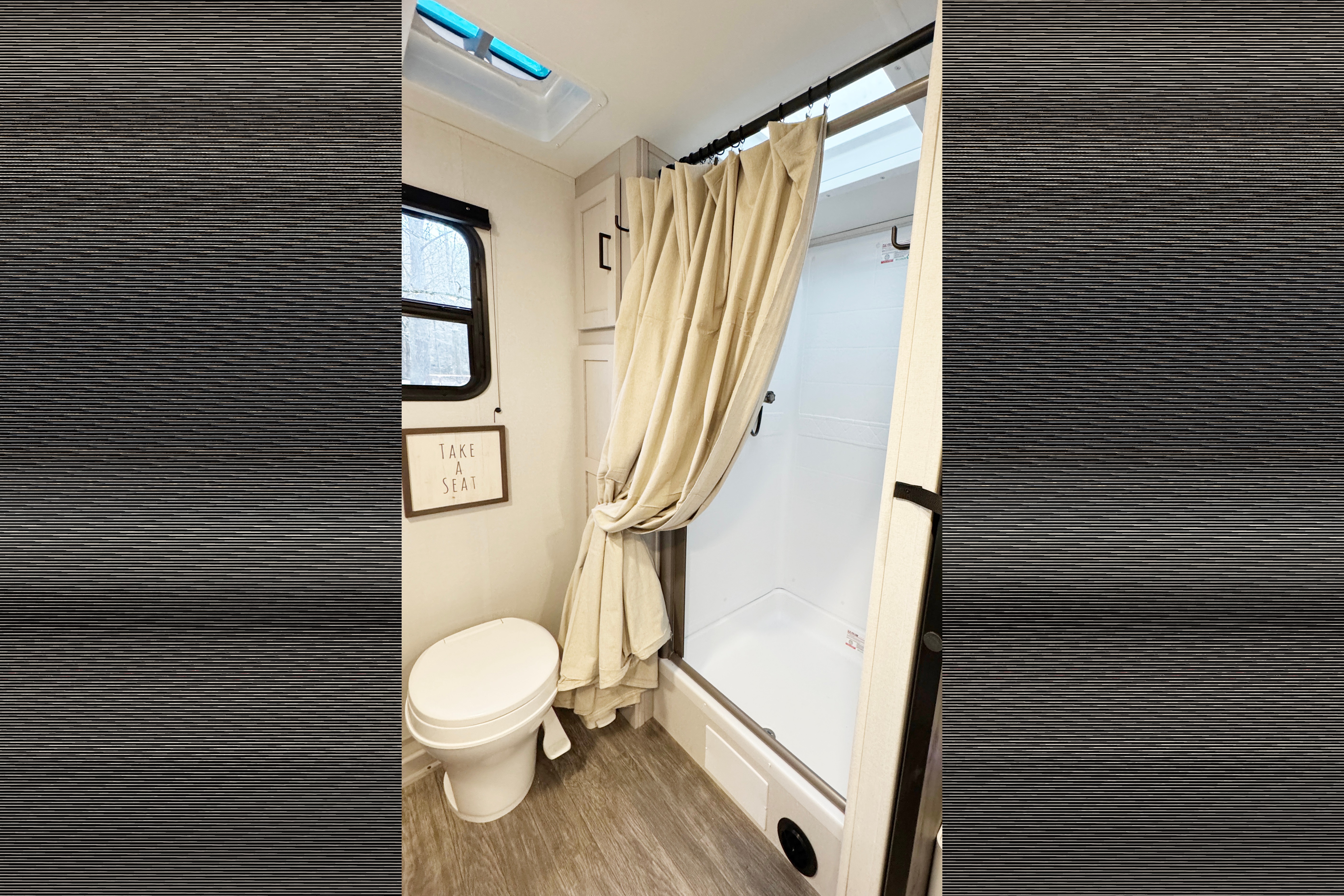 *LUXURY DELIVERED TO YOU!* HIGHLAND HIDEAWAY