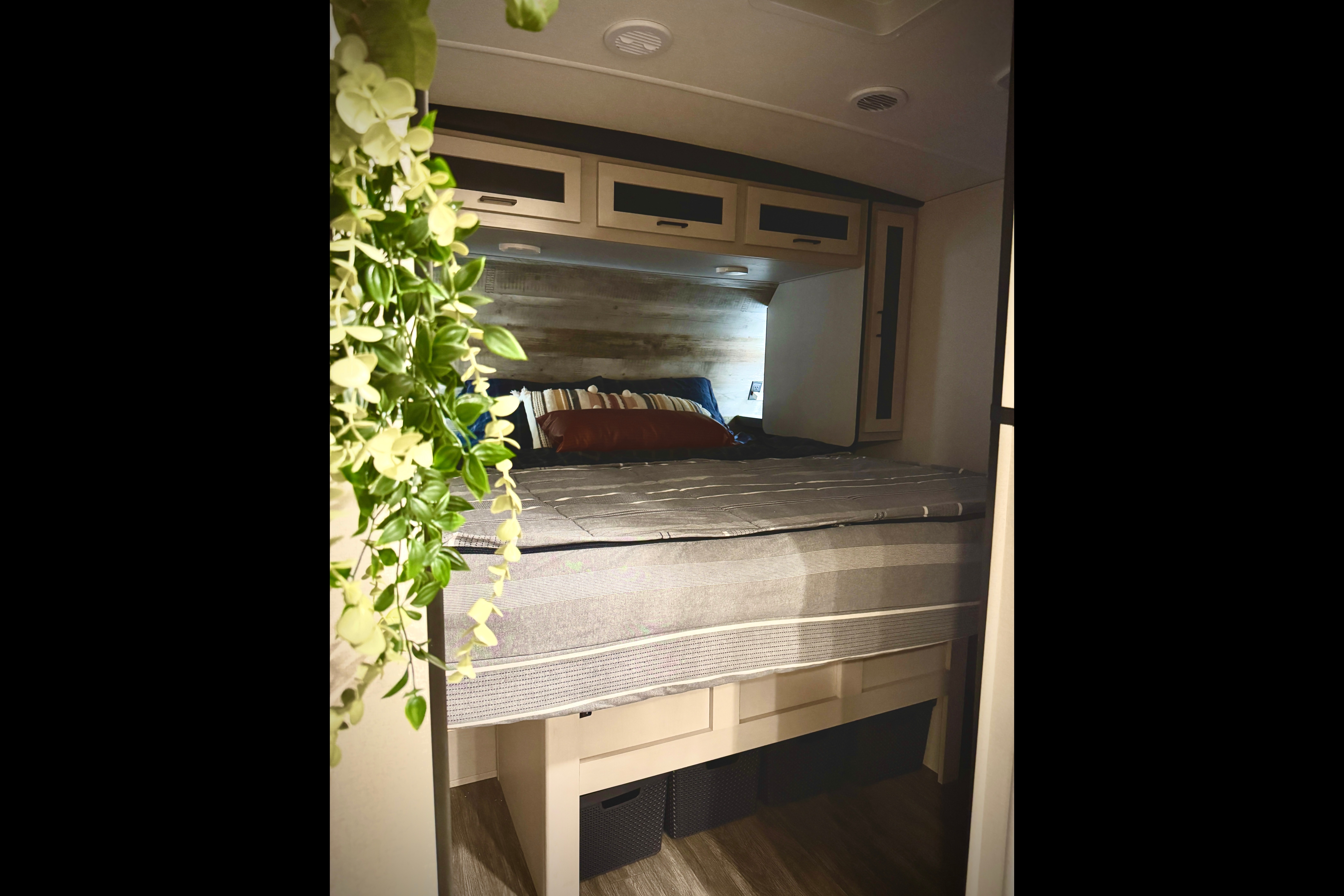 *LUXURY DELIVERED TO YOU!* HIGHLAND HIDEAWAY