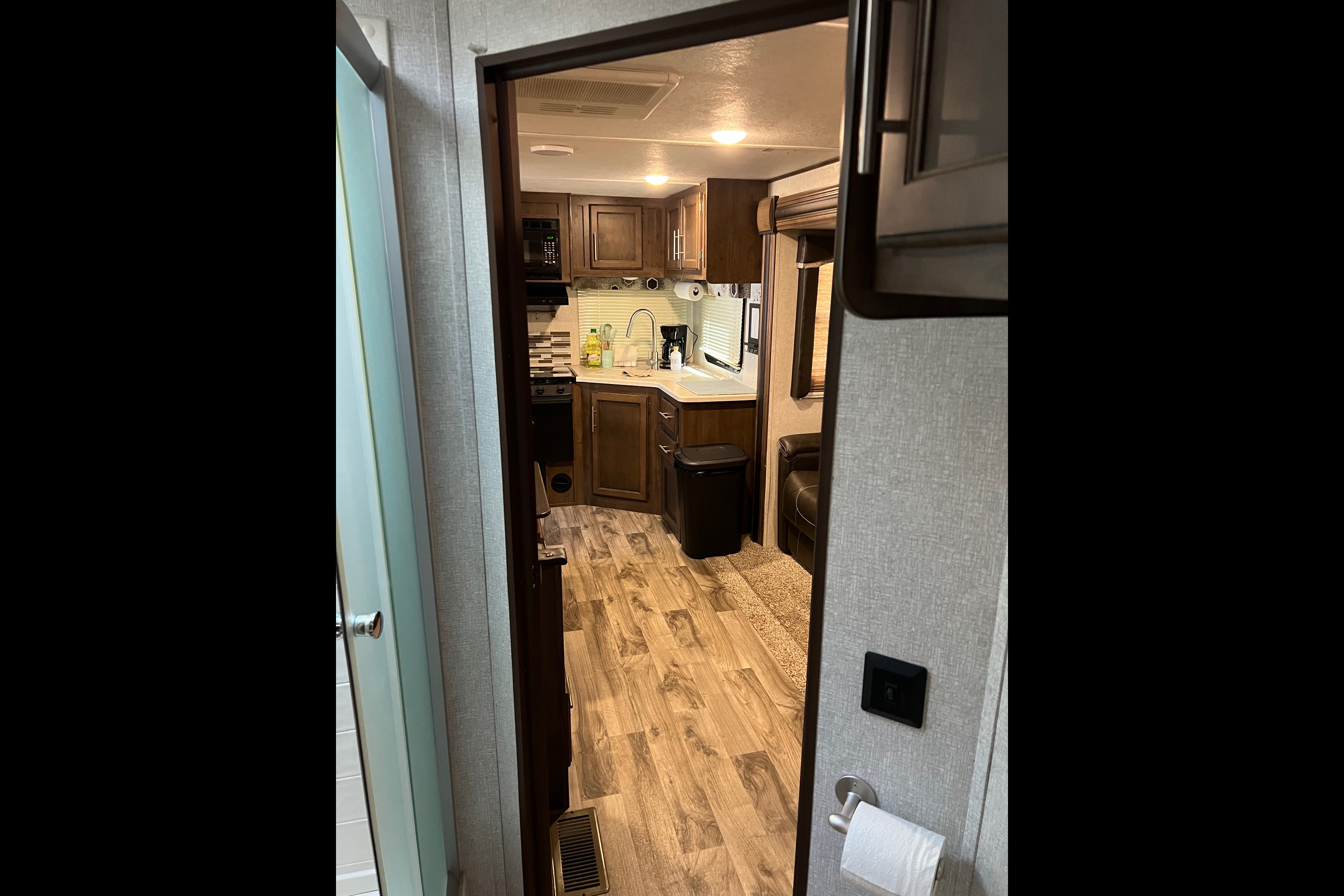 Resort at Lake Selmac RV Cottage