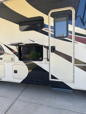 The Forest Park Cruiser - Luxury RV Experience