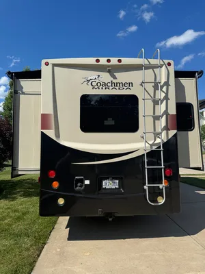 The Forest Park Cruiser - Luxury RV Experience