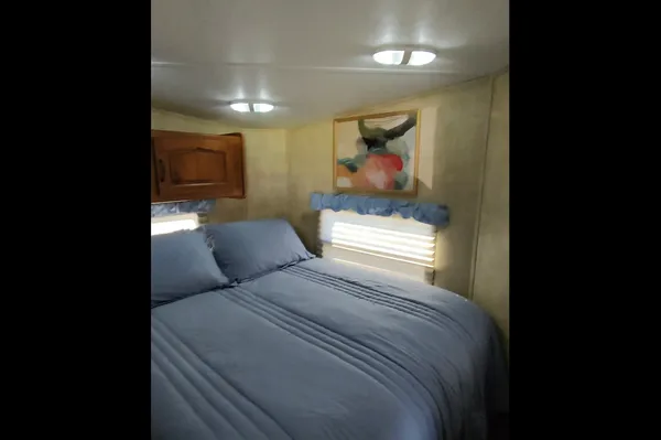 Optional HOT TUB on board, ALL 5 Star Reviews!