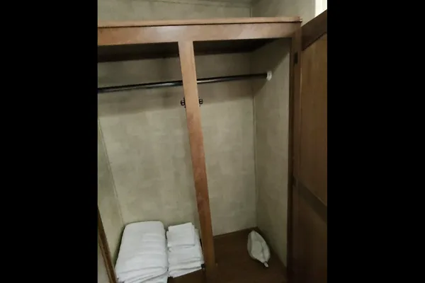 Optional HOT TUB on board, ALL 5 Star Reviews!