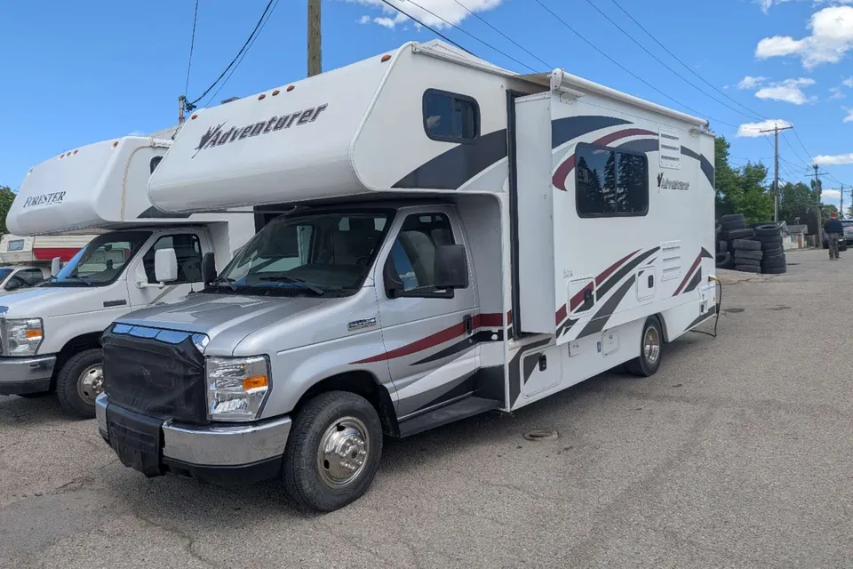 Fleet #C10 Class C with Dinette Slideout – Spacious Comfort for Families (Sleeps 4 Adults + 2 Kids)