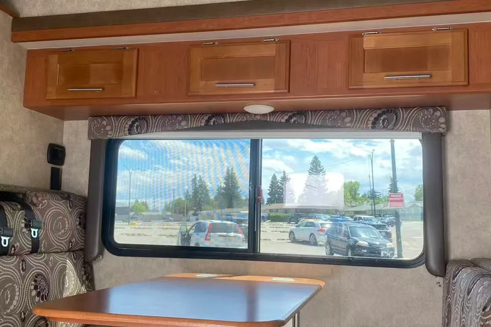 Fleet #C10 Class C with Dinette Slideout – Spacious Comfort for Families (Sleeps 4 Adults + 2 Kids)