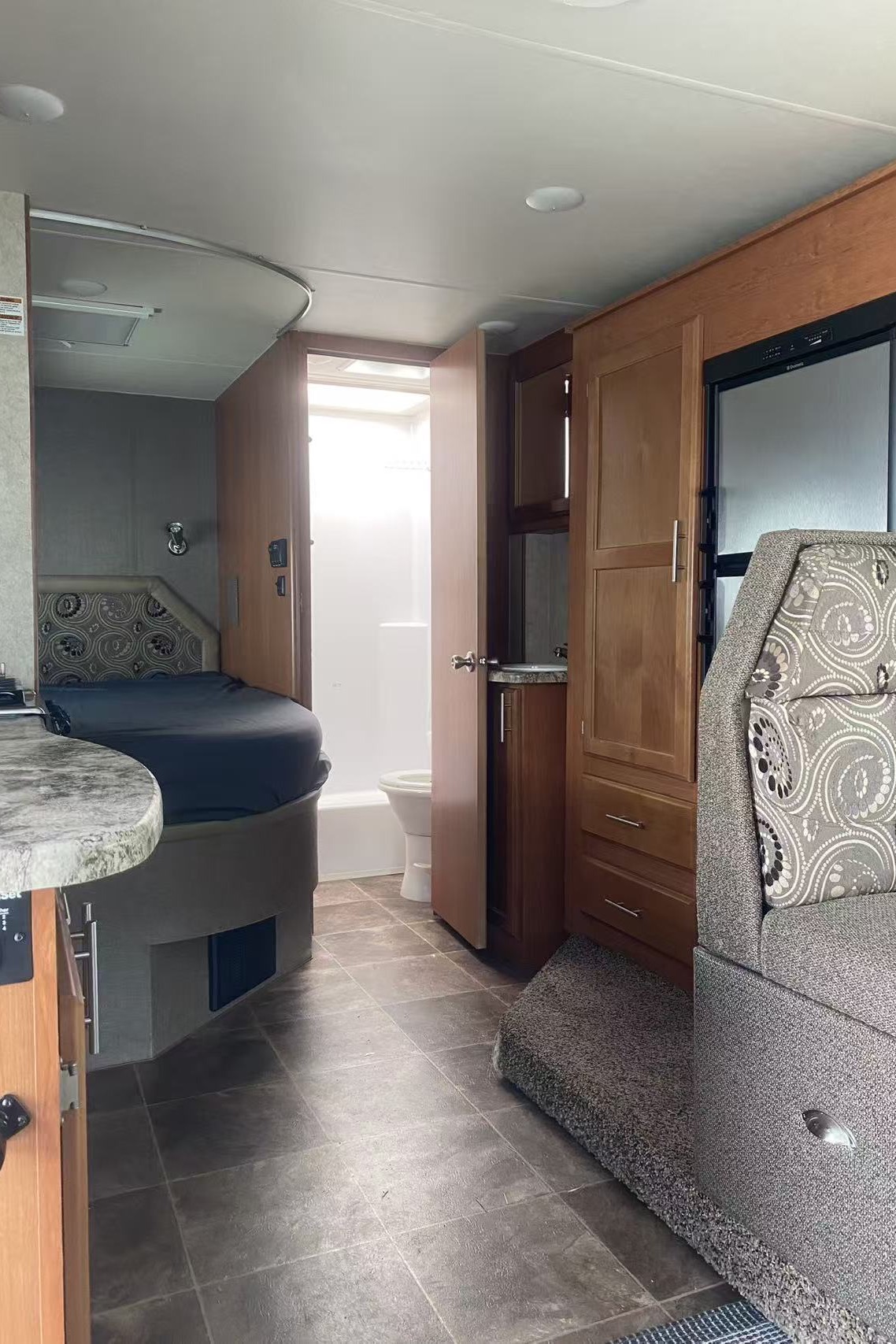 Fleet #C10 Class C with Dinette Slideout – Spacious Comfort for Families (Sleeps 4 Adults + 2 Kids)