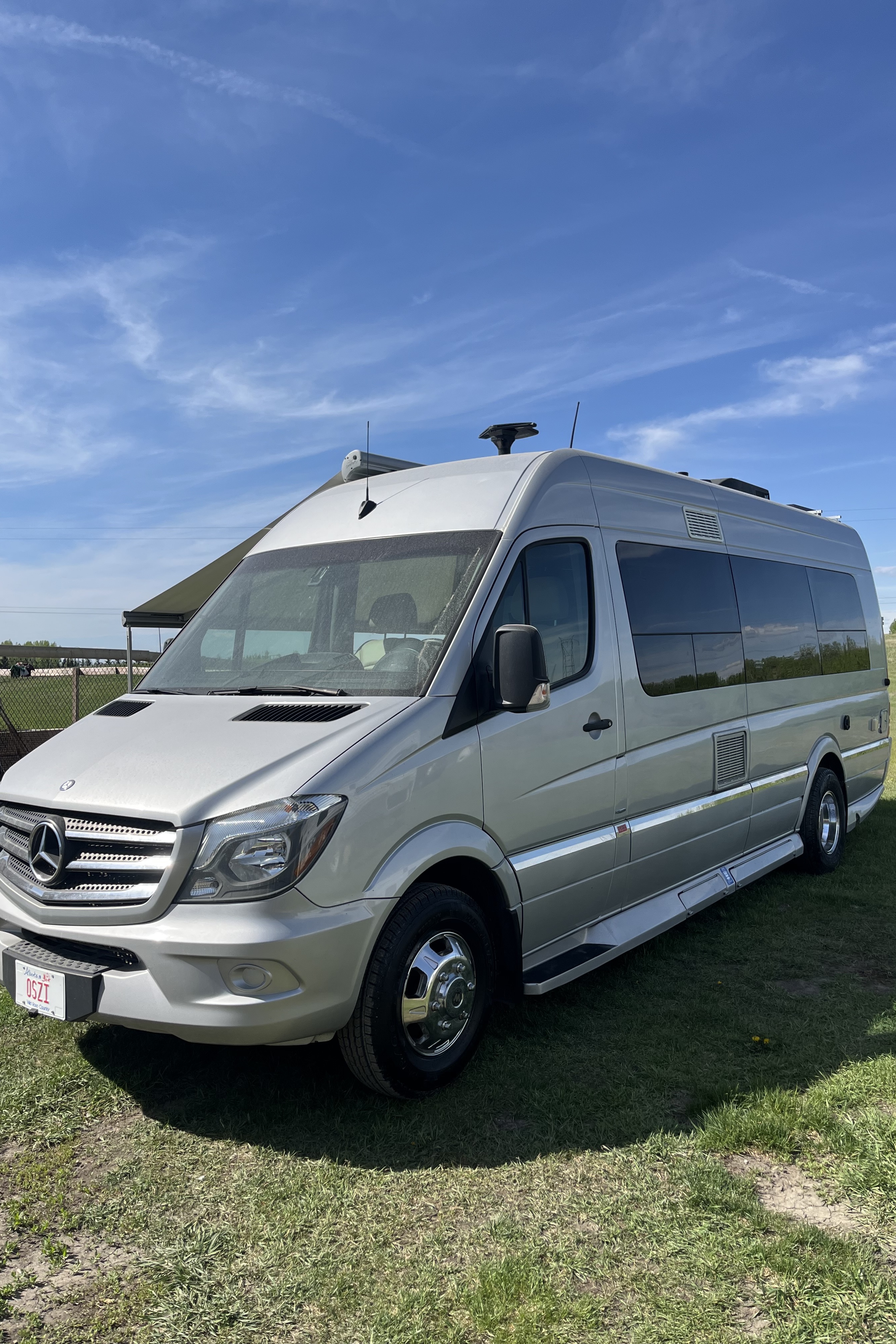Oszi's Winnebago B Class M Benz Sprinter Class B