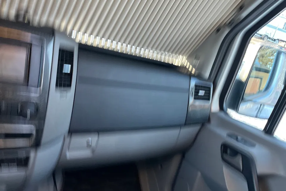 Oszi's Winnebago B Class M Benz Sprinter Class B
