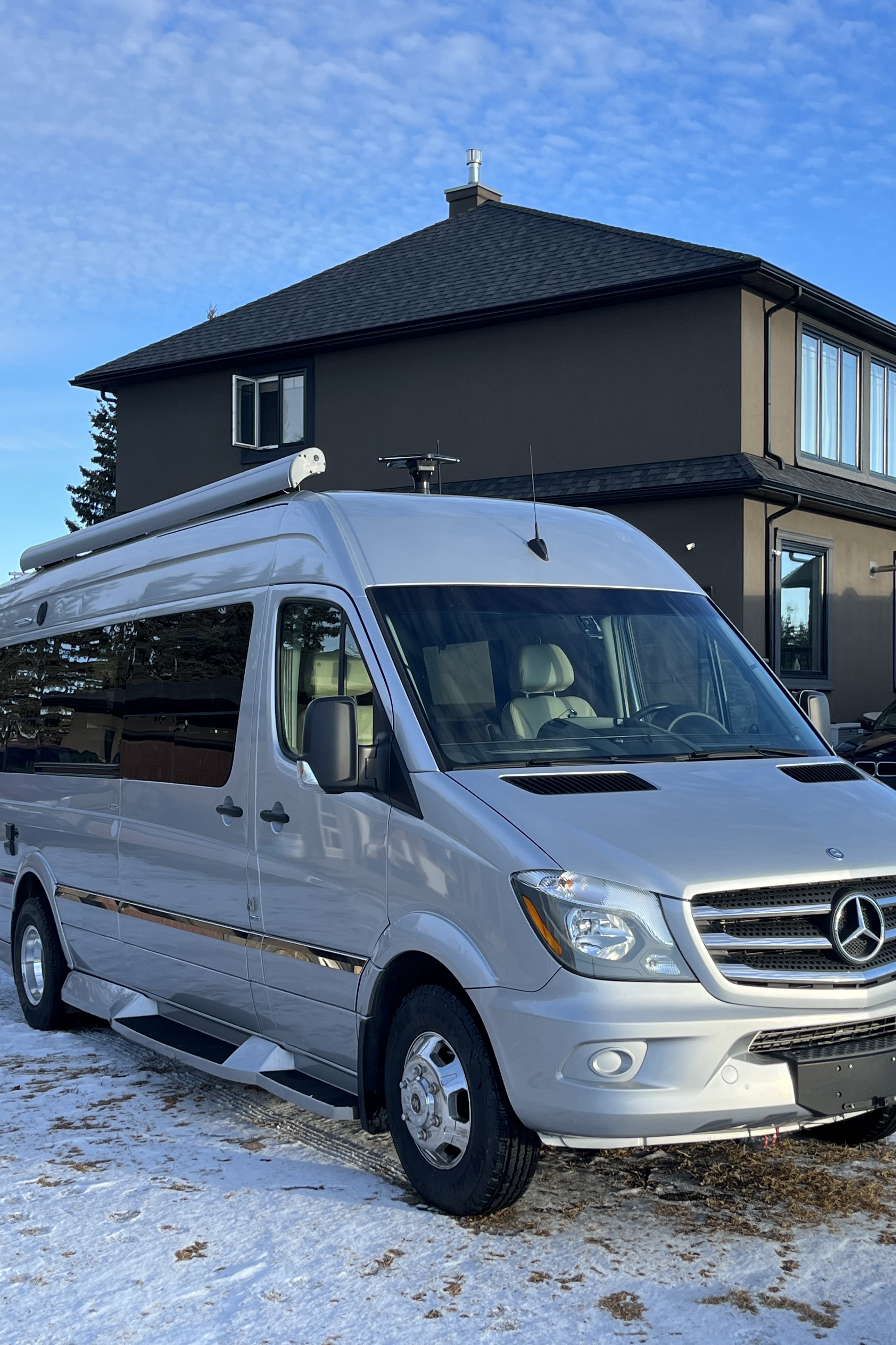 Oszi's Winnebago B Class M Benz Sprinter Class B