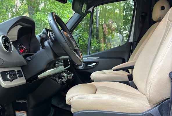 2020 Airstream Interstate Tommy Bahama 4x4