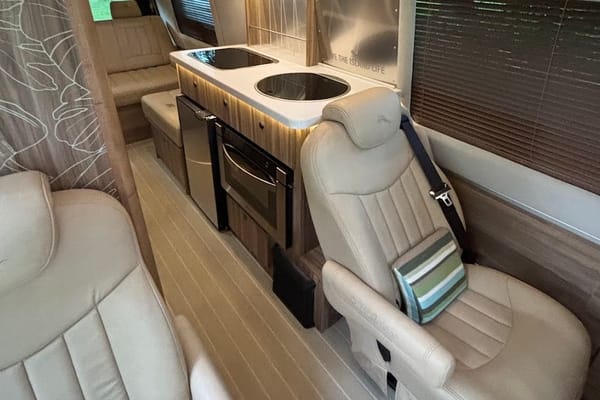 2020 Airstream Interstate Tommy Bahama 4x4