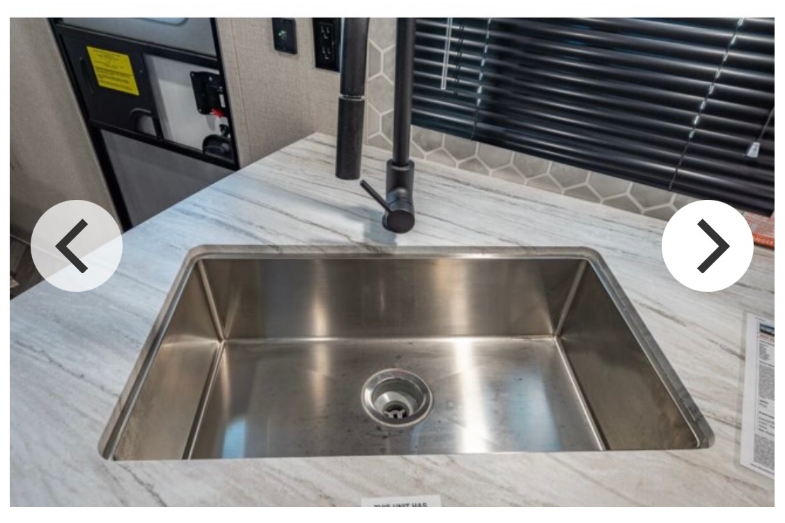 William's Highland ridge Olympia 26BHS  Travel Trailer