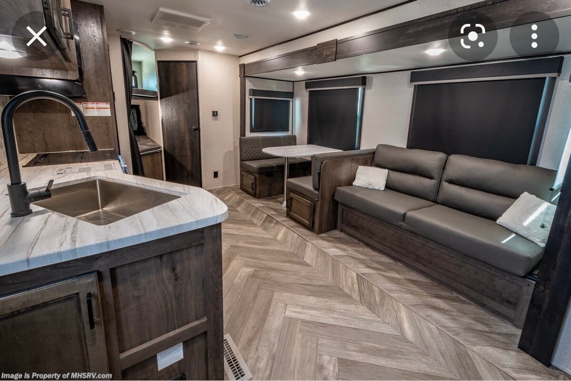 William's Highland ridge Olympia 26BHS  Travel Trailer