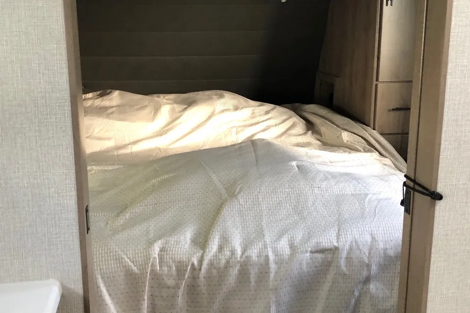 Monarch Meadows Imagine Gulfstream Grand Design Travel Trailer