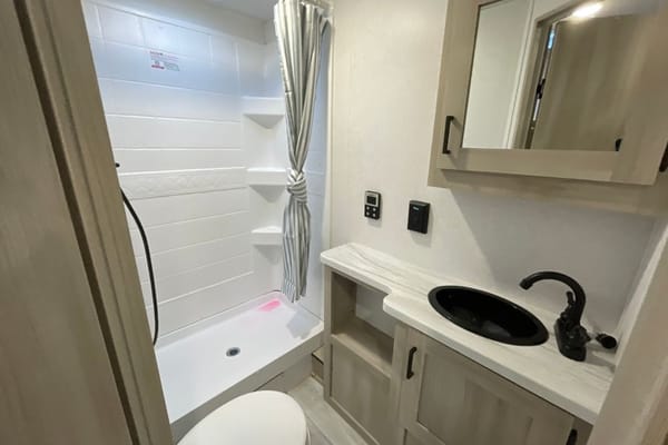 SILVER LAKE LE 17BHLE Travel Trailer