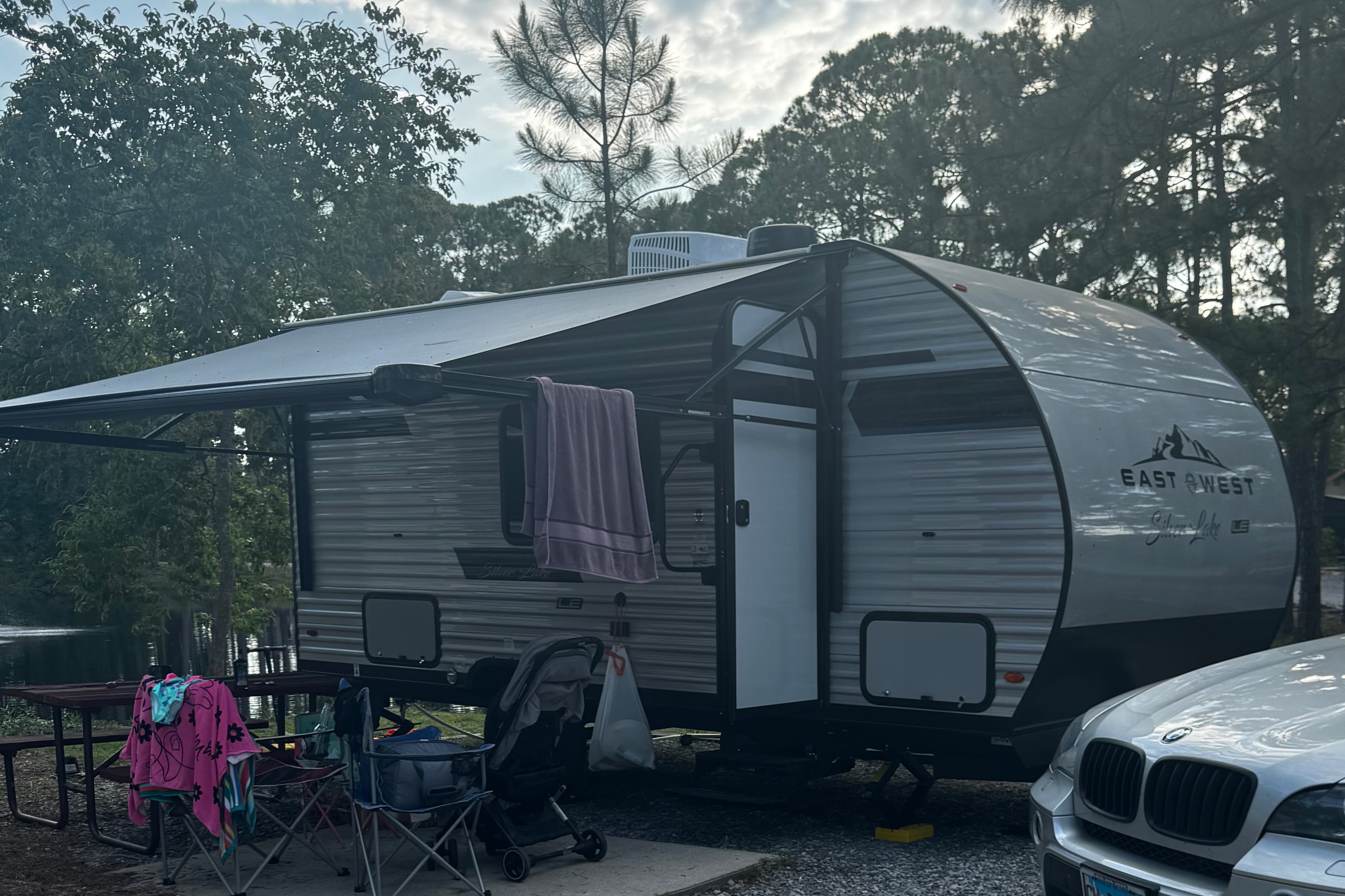 SILVER LAKE LE 17BHLE Travel Trailer
