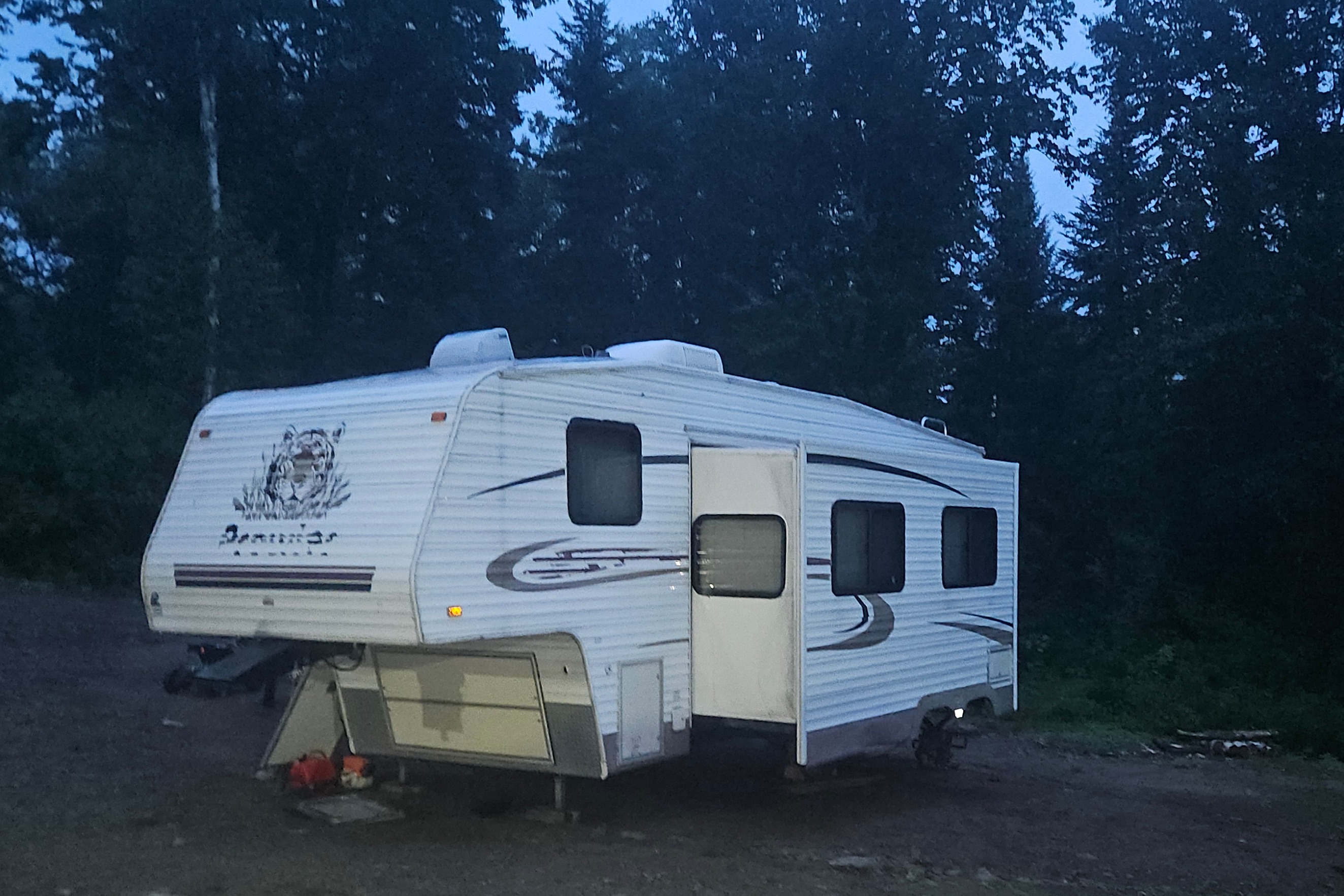 Jessy's Fleetwood Prowler Fifth Wheel