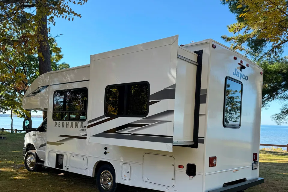 NEW Jayco RedHawk SE 22CF Class C