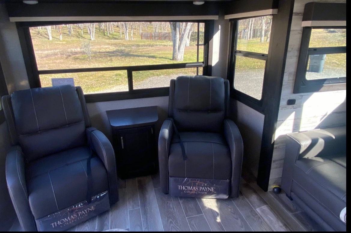 2021 Jayco Jay Feather Kid Approved Camper