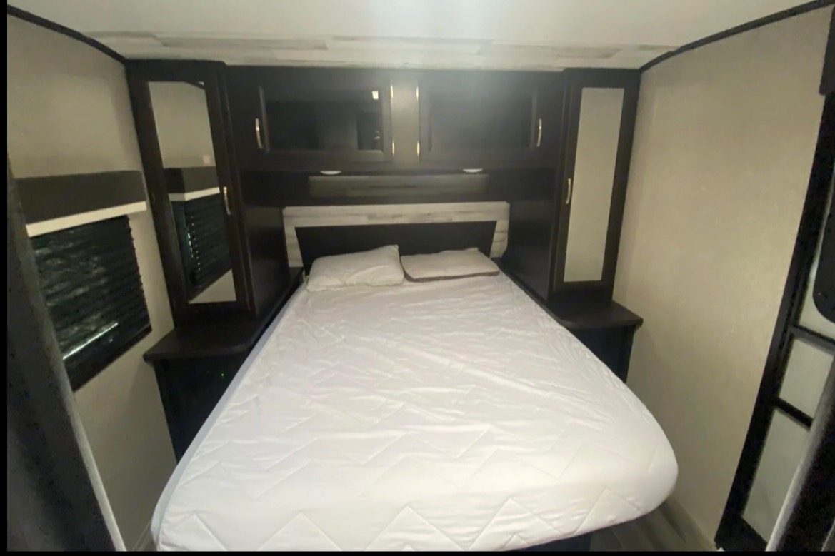 2021 Jayco Jay Feather Kid Approved Camper