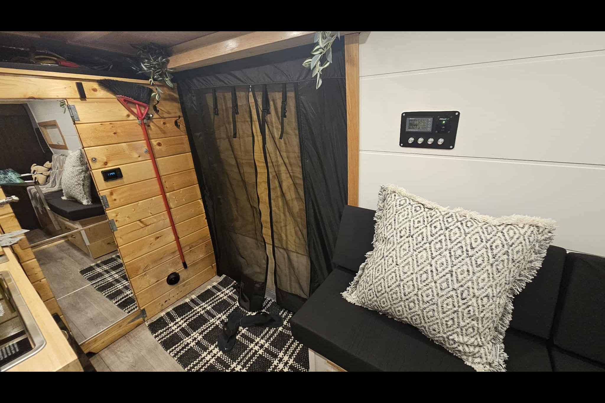 The Roaming Tabby Camper Van