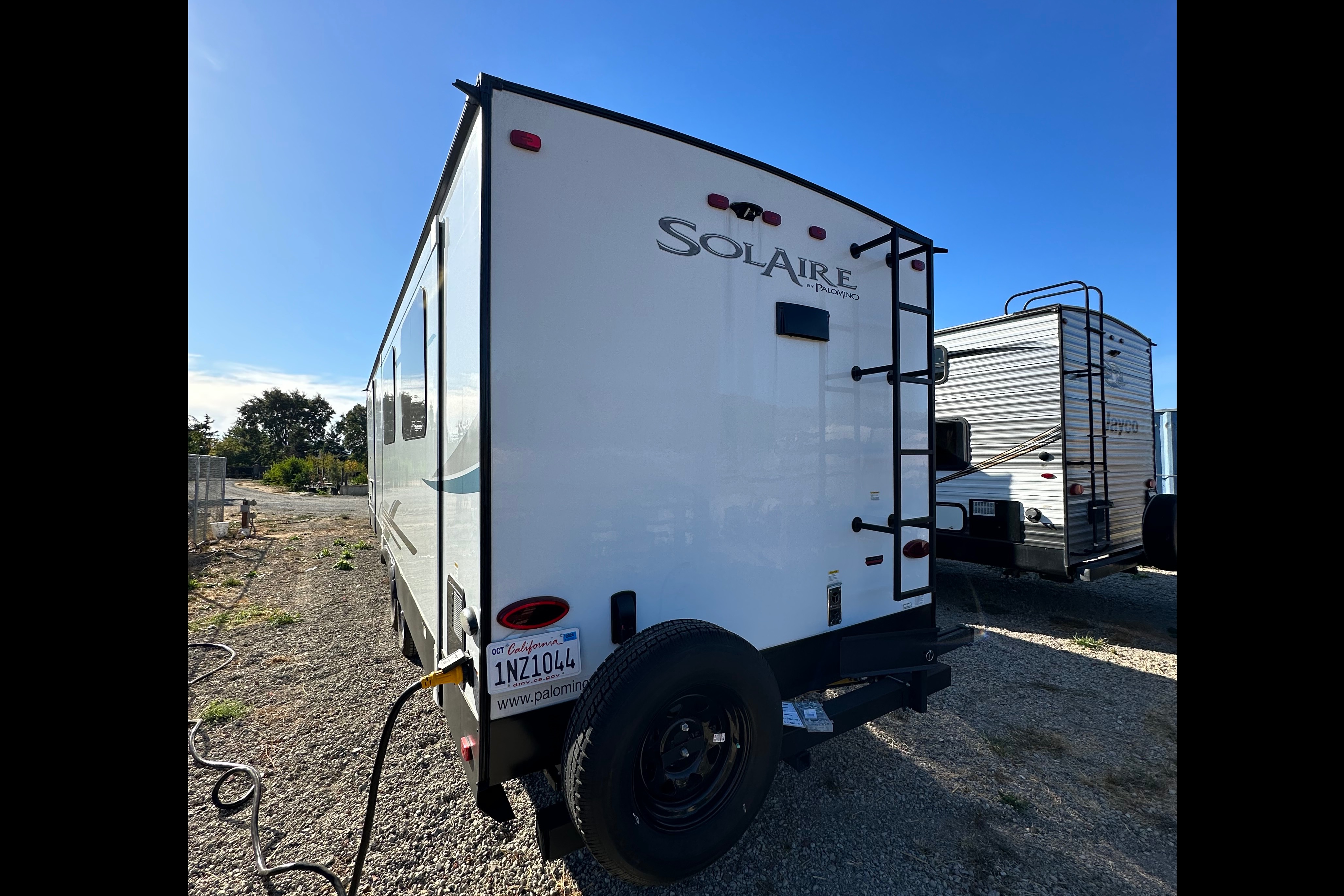 Sleeps 6 - New 2022 Travel Trailer Palomino