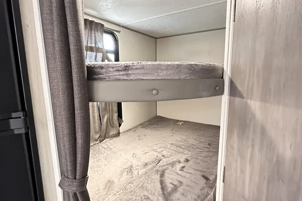 EC's Coachmen Catalina 184BHS Travel Trailer