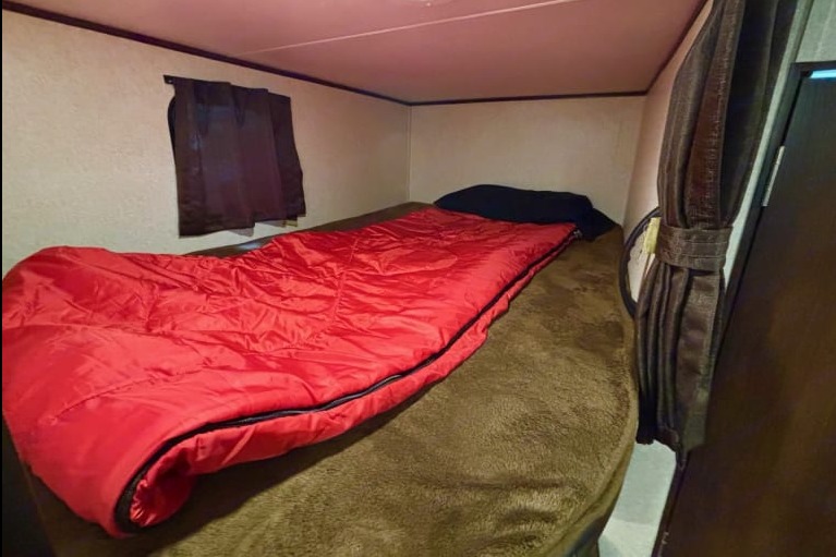 26' Jayco Bunkhouse South Division RV