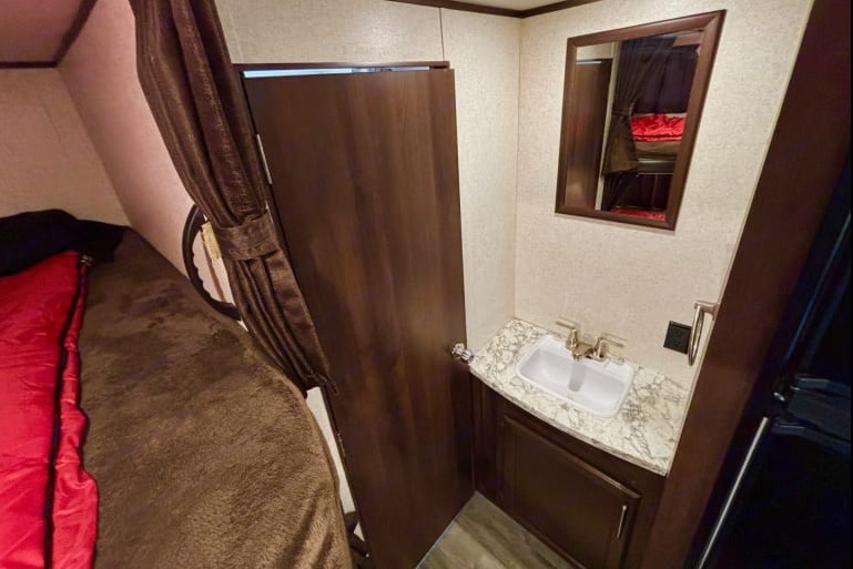 26' Jayco Bunkhouse South Division RV
