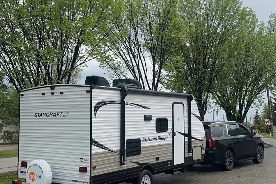 Marcy's Starcraft Autumn ridge Travel Trailer