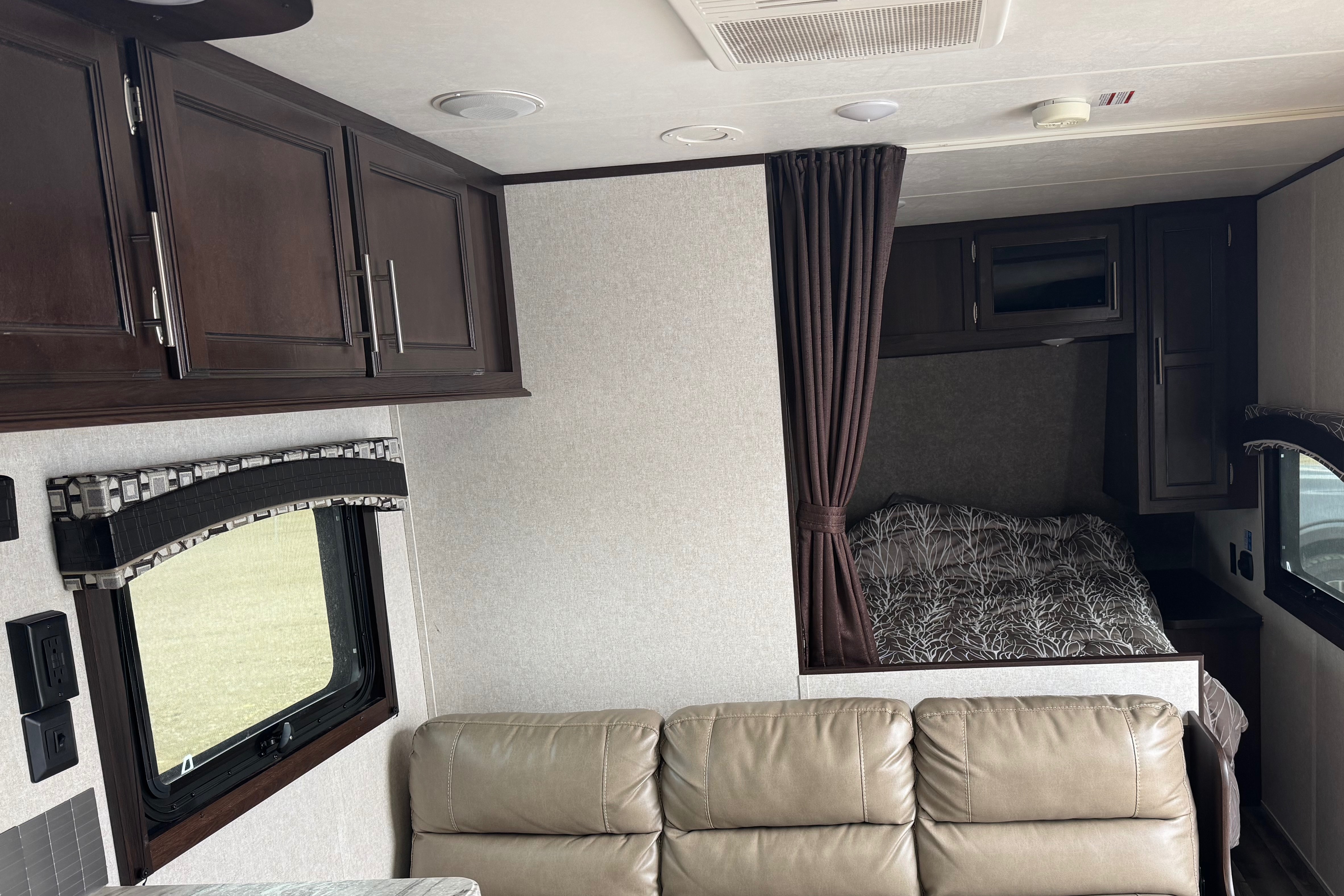 Sage’s Jayco Jay Flight 26BH Travel Trailer