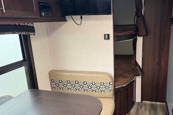 Sage’s Jayco Jay Flight 26BH Travel Trailer