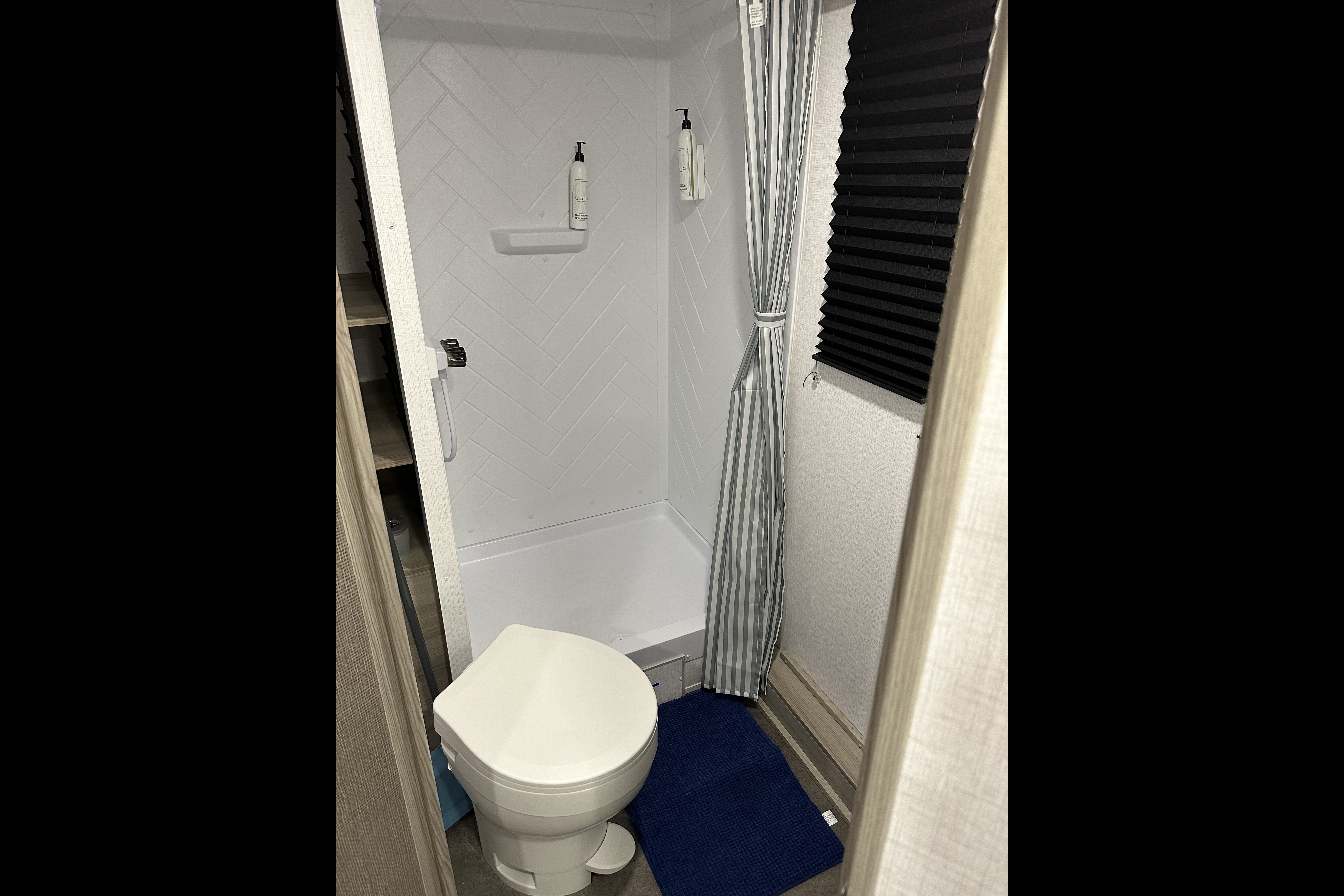 Krystal's Forest River 266BHLE Travel Trailer