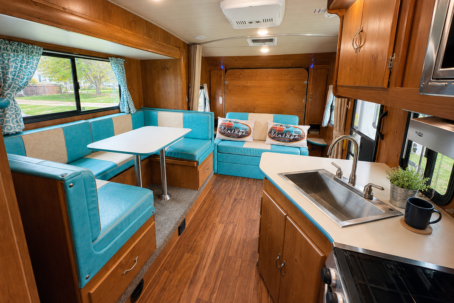 Vintage Woody Wagon Getaway | Retro Style + Family Ready