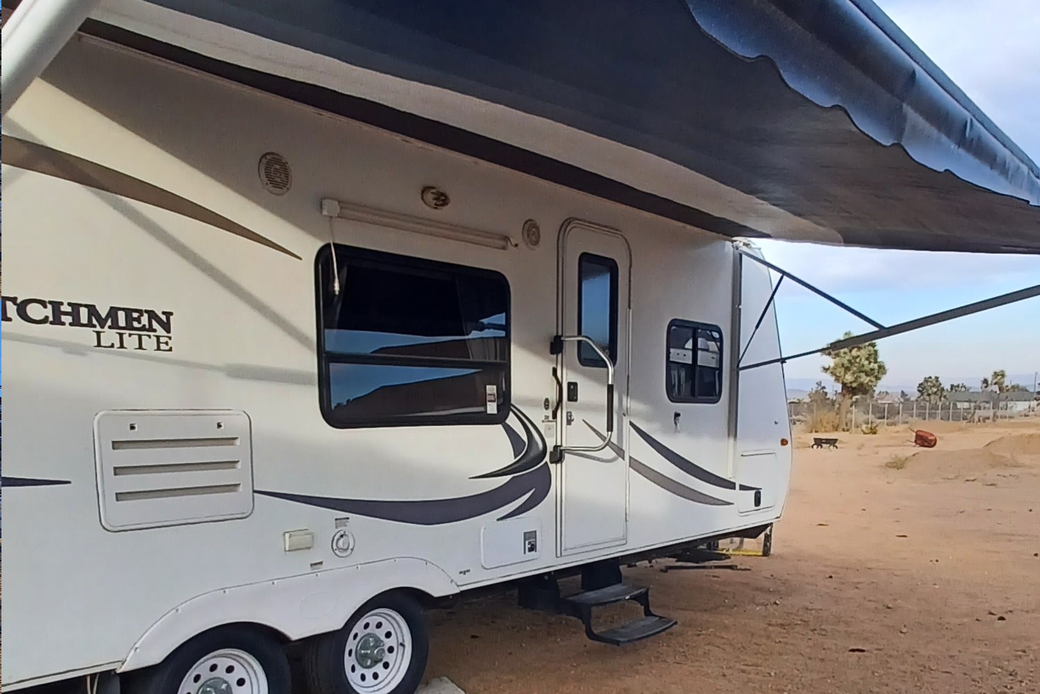 Mojave Mesa Rentals Travel Trailer