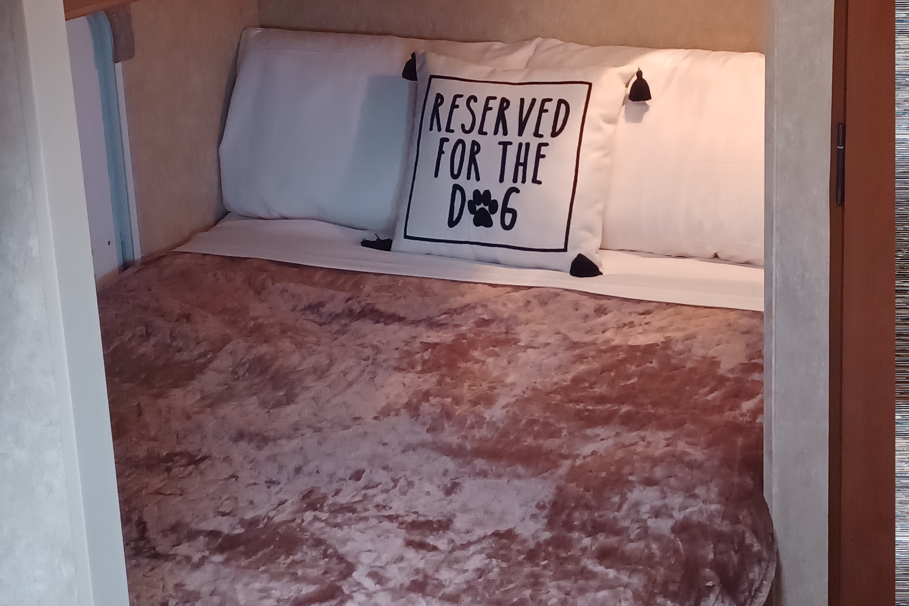 Mojave Mesa Rentals Travel Trailer