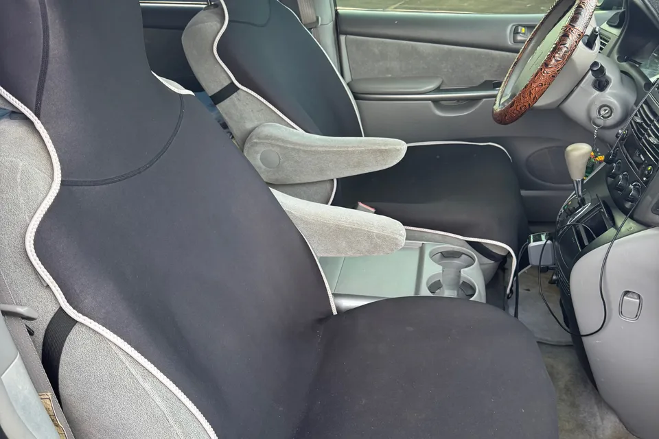 Sienna Camper with PRIVATE PARKING BATHROOM SHOWER